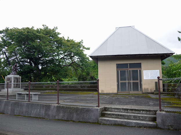 楠原牢屋跡