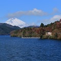 芦ノ湖　富士山と紅葉