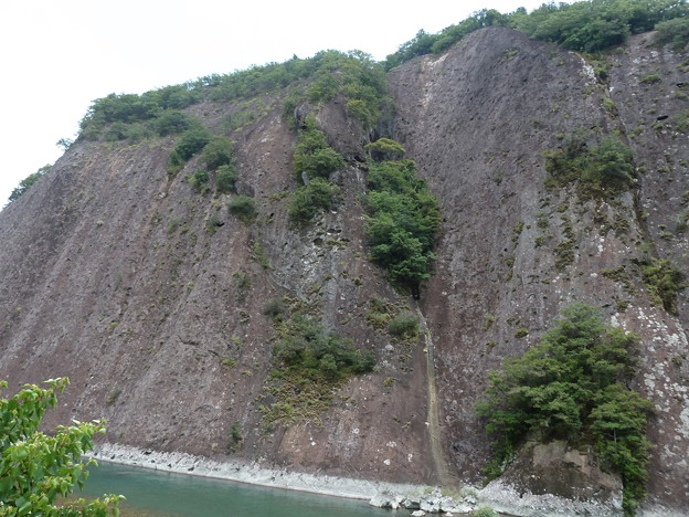 一枚岩