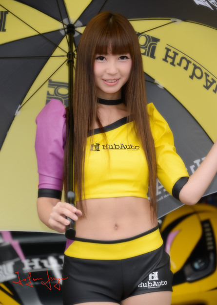 佐崎愛里パラソルアップ