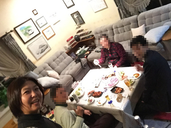 伝承館にてステイさんと一緒に歓談