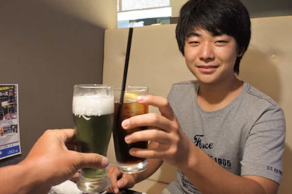 次男と乾杯