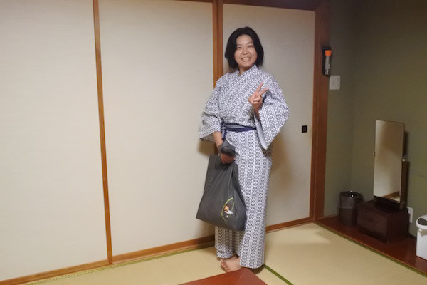 まずは浴衣に着替えて温泉を楽しむ