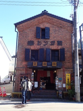28 11 岐阜 飛騨高山の町並み 7