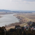 Photos: 最上川と風力発電所