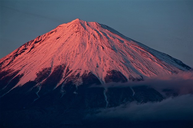 2月25日富士宮市からの夕方富士山～ 綺麗な紅富士でした(^ ^)