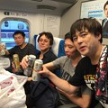 Photos: 9/3吉祥寺ブラック＆ブルーLIVEツアーへ出発にゅる(^O^)/ 新幹線で乾杯！ ...