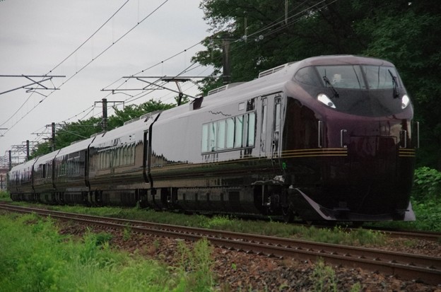 E655系&quot;和(なごみ)&quot; ※TR車(E655-1)込み お召し列車運用送り込み回送